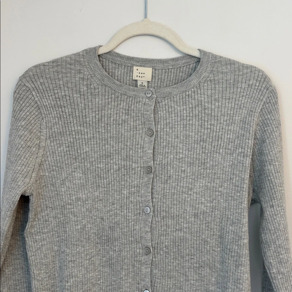 A New Day Heather Gray Rib Knit Cardigan Size Small - Picture 4 of 6